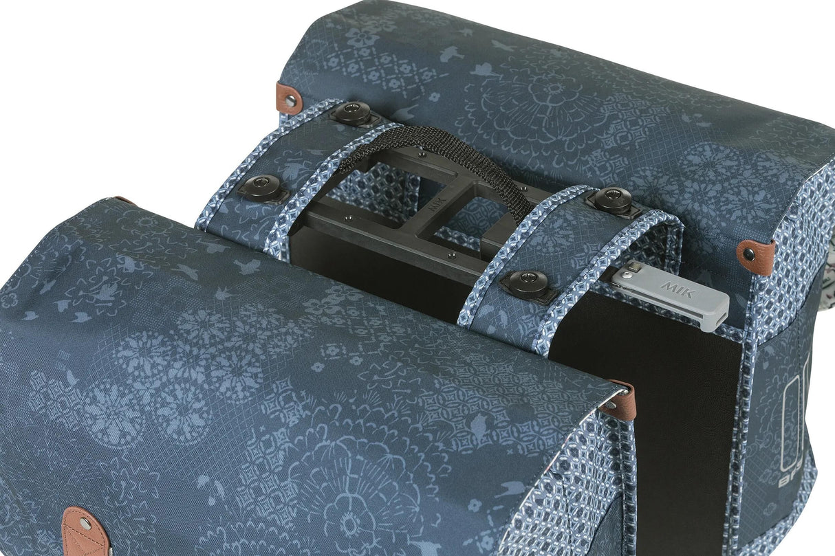 Basil Doppelte Fahrradtasche Bohème Mik 35 Liter – Indigoblau