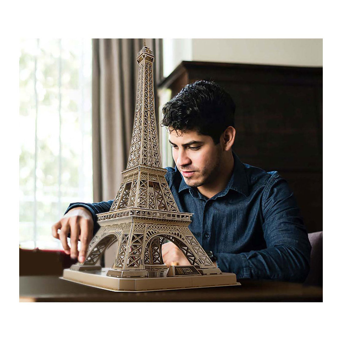 Kubisches lustiges 3D-Puzzle Eiffelturm mit LED-Beleuchtung