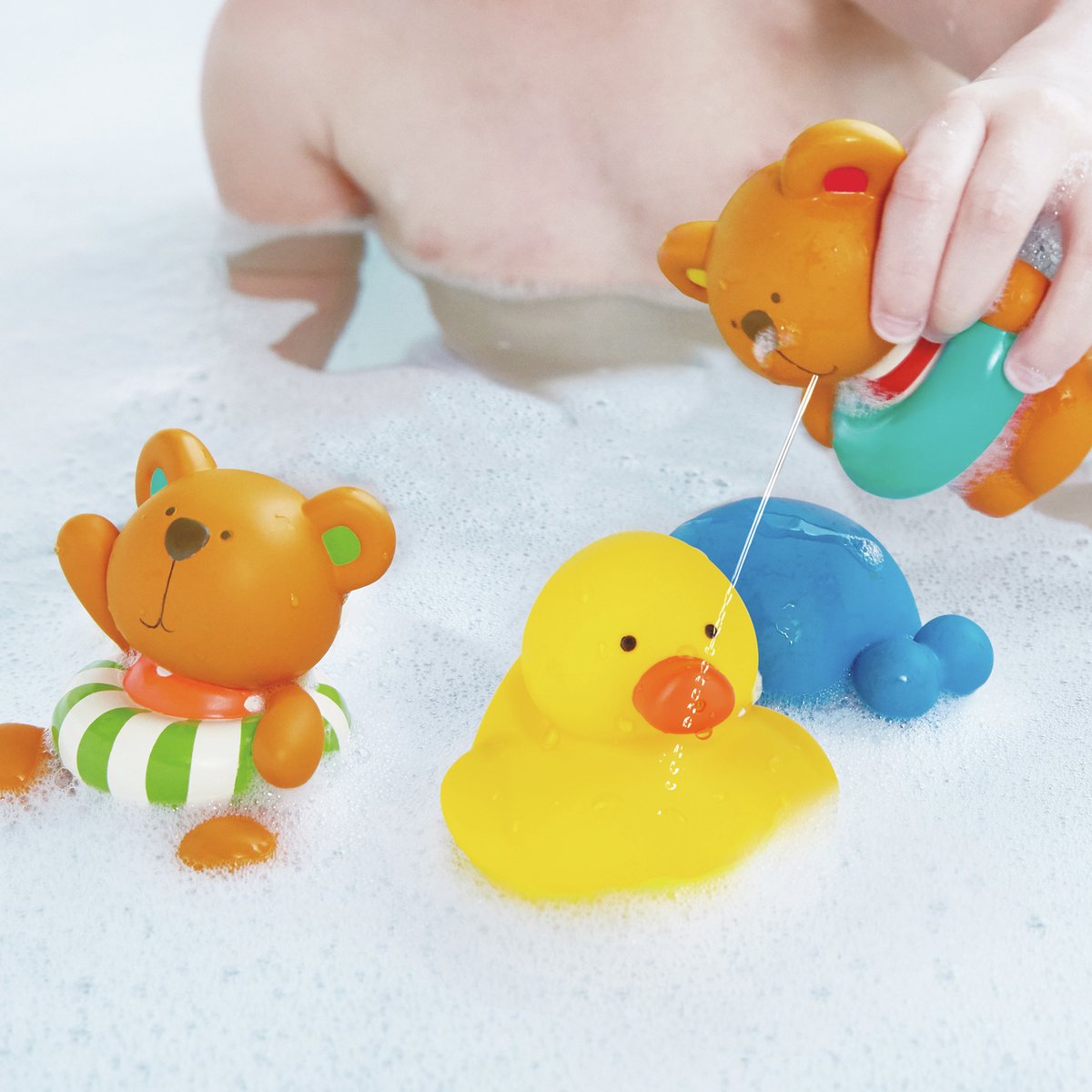 Hape teddy en vriendjes badspeelgoed waterpistooltjes - 5 drijvende spuitdieren voor in bad of zwembad