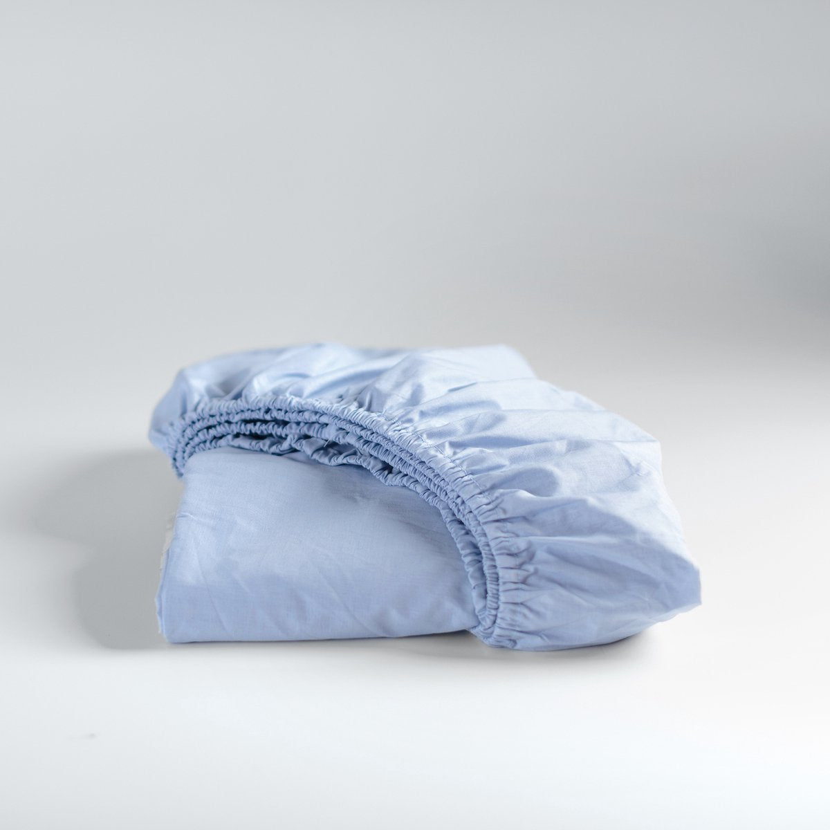 Cinderella - weekend - hoeslaken - tot 25 cm matrashoogte - 100x210 cm - soft blue