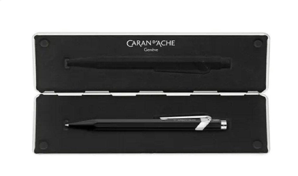 Caran d'Ache 849 schwarzer Tintenroller