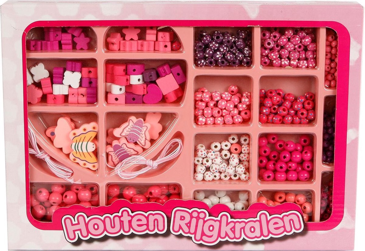 Holzperlen zum Auffädeln, 825 Stück.