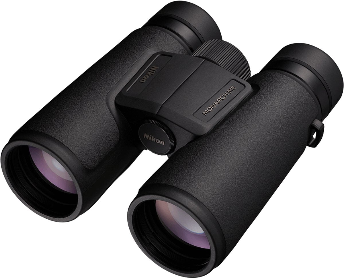Nikon Monarch M5 8x42 – Outdoor-Fernglas – klares Bild – Schwarz