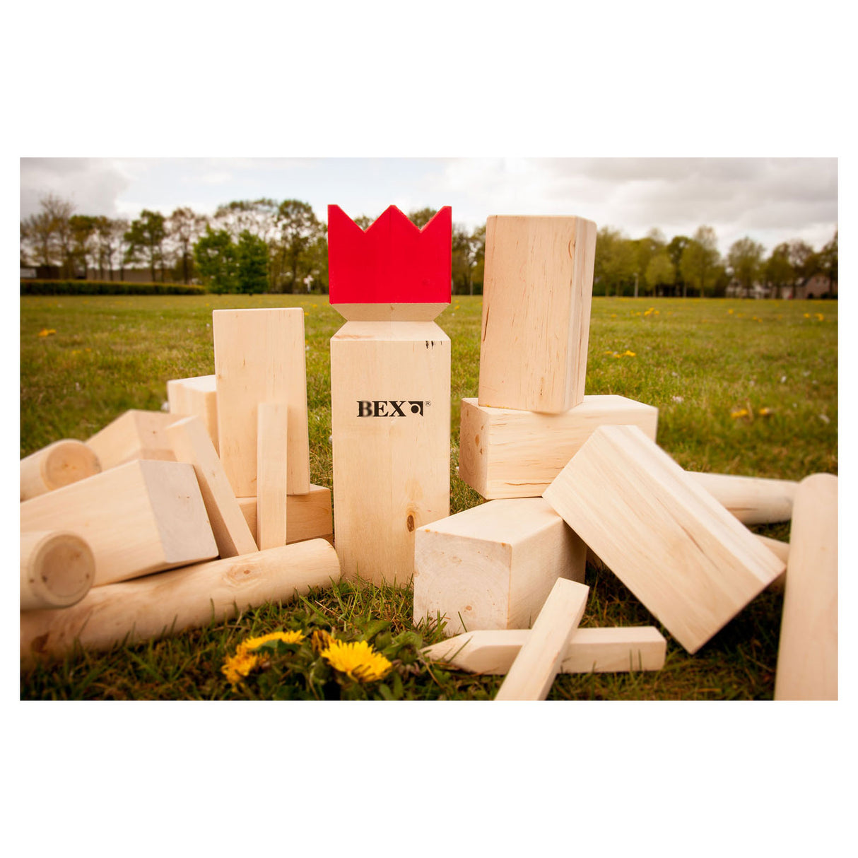 Bex Kubb Original Gummibaumholz mit rotem König