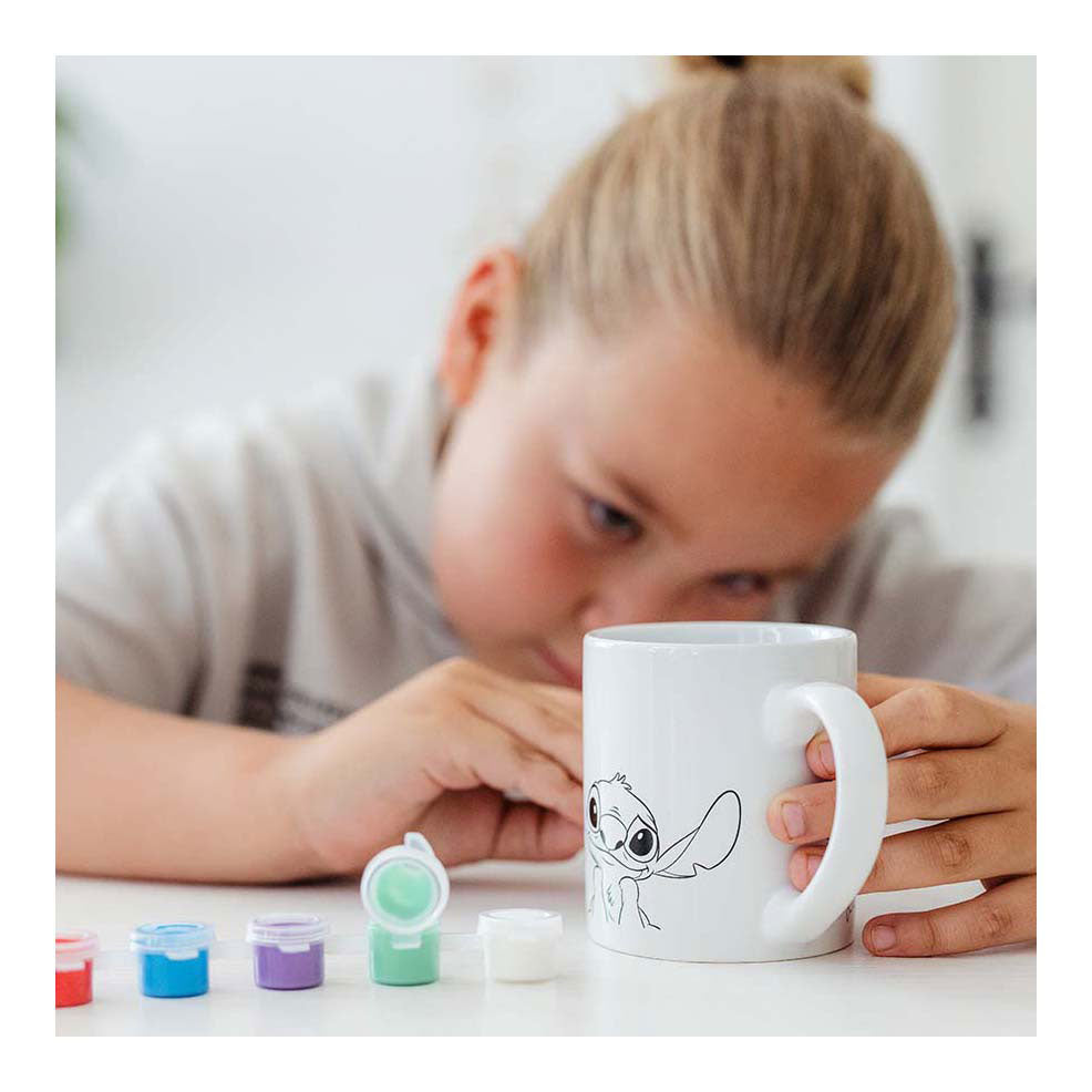 Totum Disney Stitch Malbecher – Bastelset Keramikbecher inkl. Farbe und Pinsel – Geschenktipp, Spielzeug, Mädchen und Jungen, Basteln, Lilo Stitch
