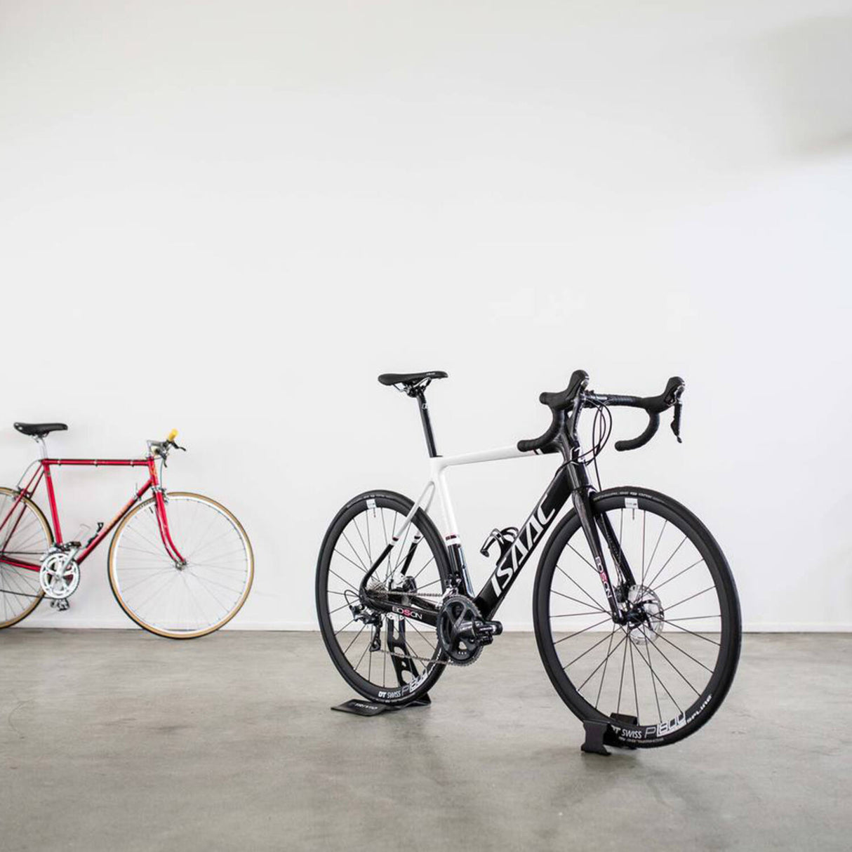 Trivio – Fahrradständer aus schwarzem Stahl