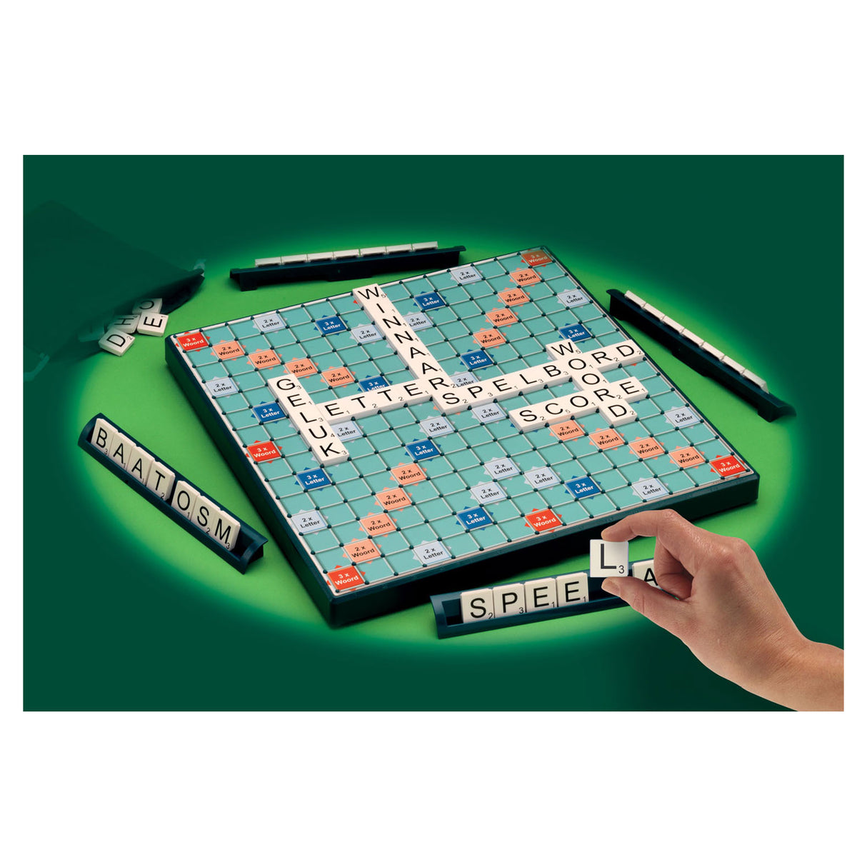 Megableu Scrabble XL – das klassische Wortspiel im Extragroßformat – Brettspiel für die ganze Familie – 2–4 Spieler – große Buchstaben mit Tilelock-System