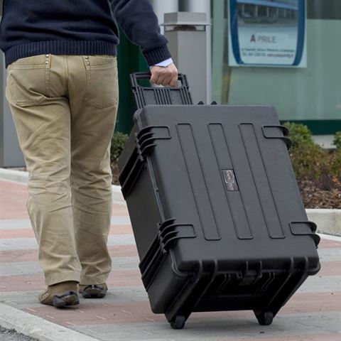 Explorer -Fälle 5833 Koffer schwarz mit Picking -Schaum