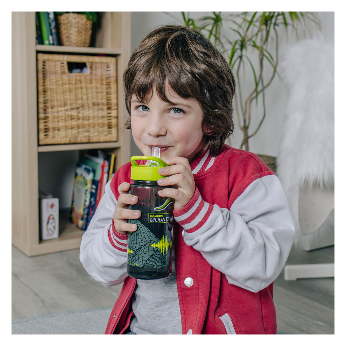Markenloser Jurassic World Trinkbecher, 500 ml