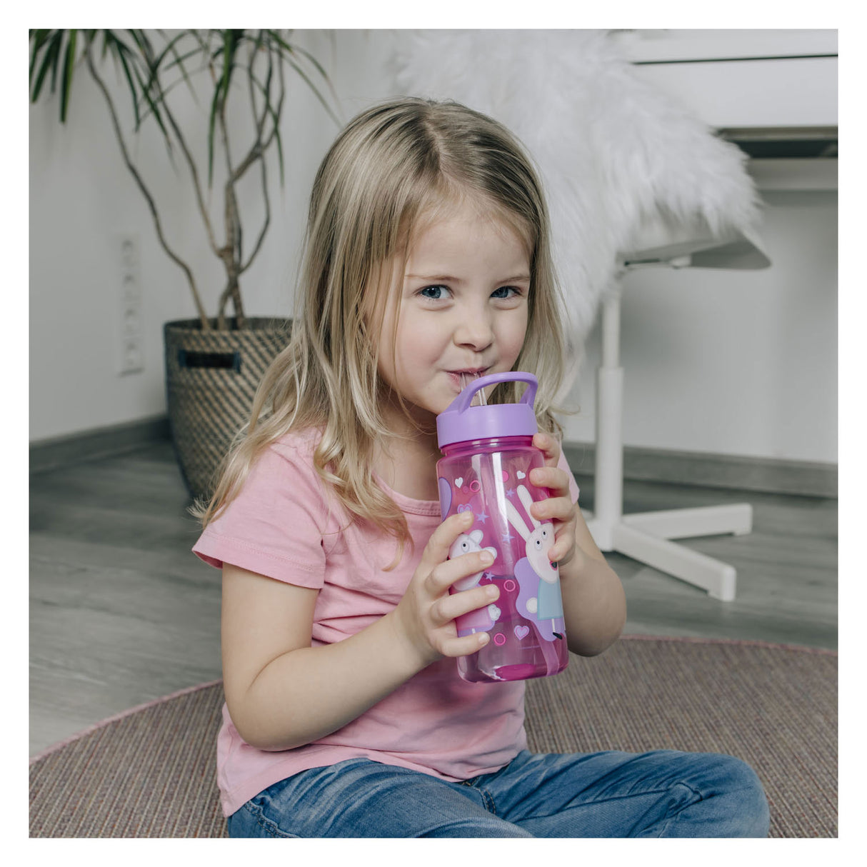 Undercover świnka Peppa-Serie – Wasserflasche – 500 ml – mit Trinkbecher – BPA-frei