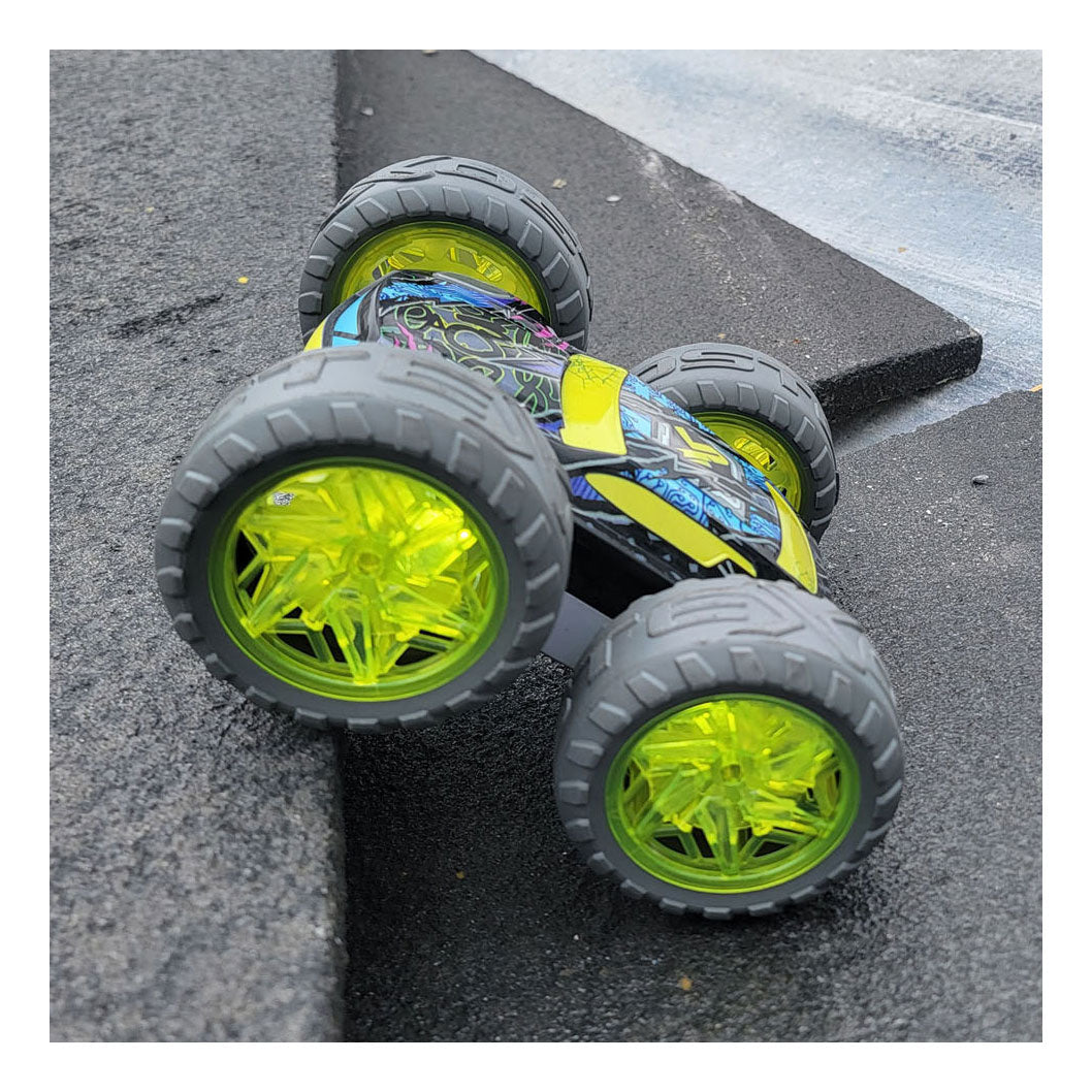 Spectron Exost RC 360 Cross Flash Amazon Green gesteuertes Auto