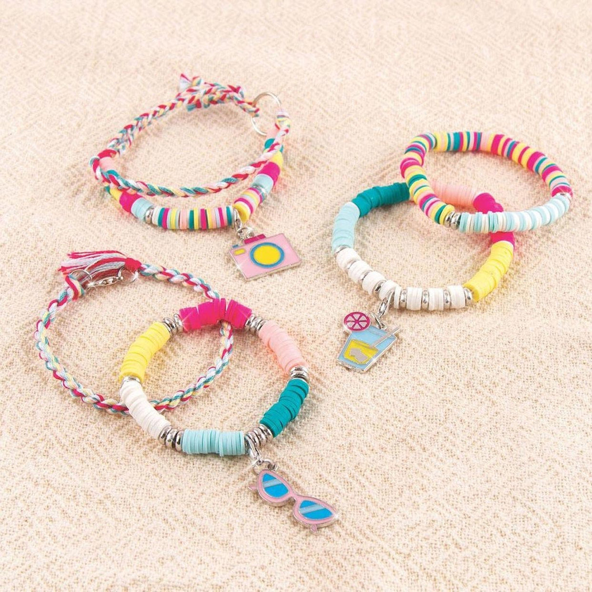 Spectron Make it Real Summer Vibes Herstellung von Heishi-Perlenarmbändern