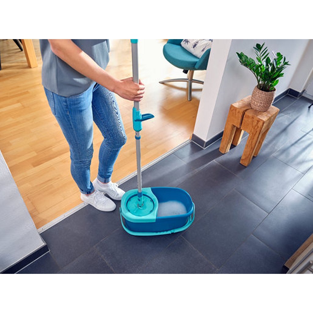 Leifheit 52101 Clean Twist Disc Mop Ergo Set Blau