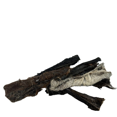 Petsnack Pferdefell mit Haaren
