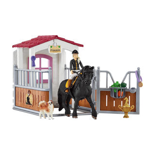 Schleich Horse Club – Spielfiguren-Set – Pferdestall mit Horse Club Tori Princess – Kinderspielzeug für Jungen und Mädchen – 5 bis 12 Jahre – 14 Teile – 42437