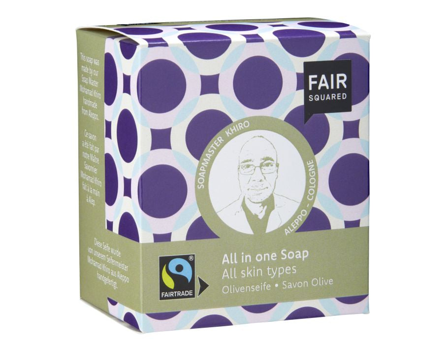 Faires, quadratisches Seifenstück – alles in einer Seife