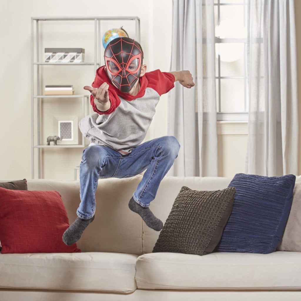 Spiderman-Maske sortiert