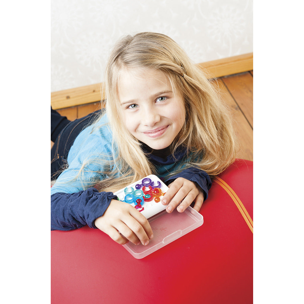 Smartgames IQ Link – logisches Denkspiel Reiserätsel – 120 Aufgaben mit Ringsystem – lehrreiches Solospiel für Kinder und Erwachsene – ab 8 Jahren