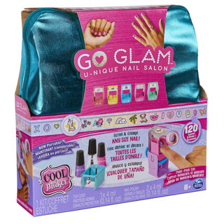 Gehen Sie in den glamourösen, einzigartigen Nagelstudio