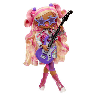 Lol. Überraschung! OMG Eye Spy – Rockstar
