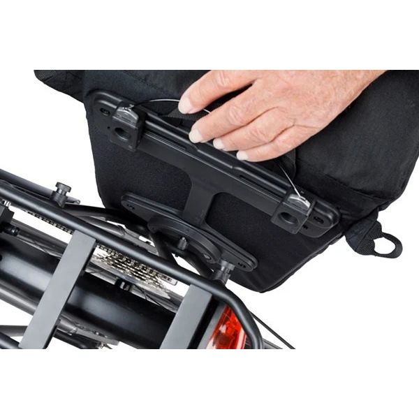 Basil Fahrrad-Umhängetasche Move Mik Studs 14 Liter 14 x 24 x 34 cm – Schwarz