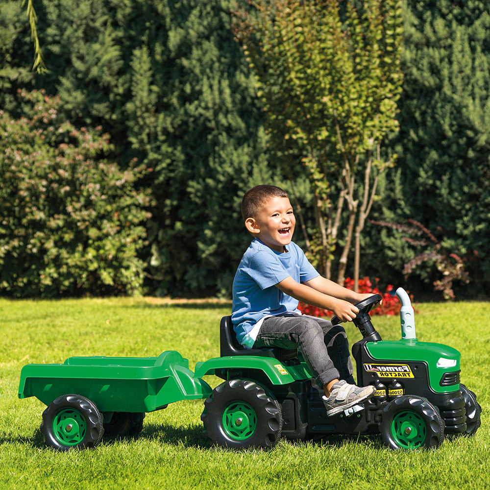 Dolu -Pedaltraktor mit Anhängergrün