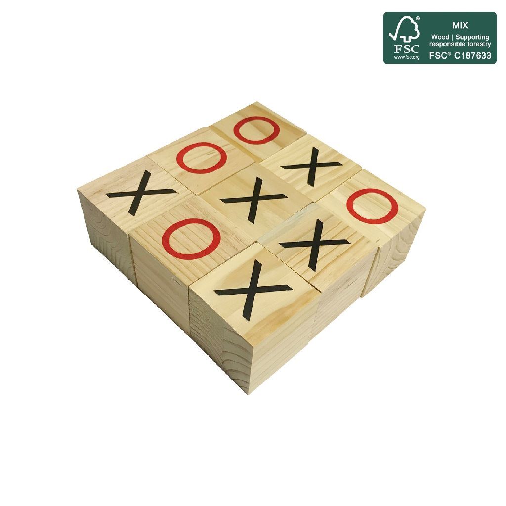 Tic-Tac-Toe-Eier aus Holz zum Spielen im Freien