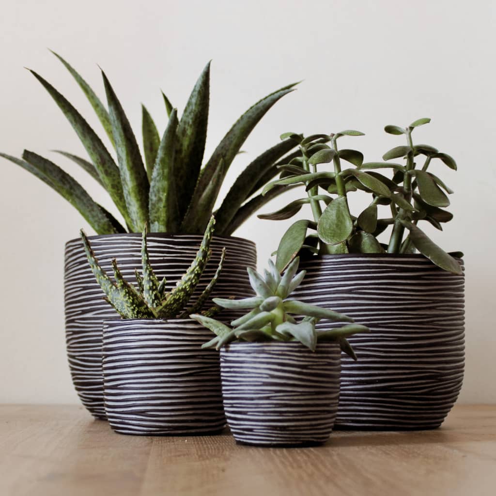 Capi 4-teiliger Blumentopf-Set Naturrippen Anthrazitfarben