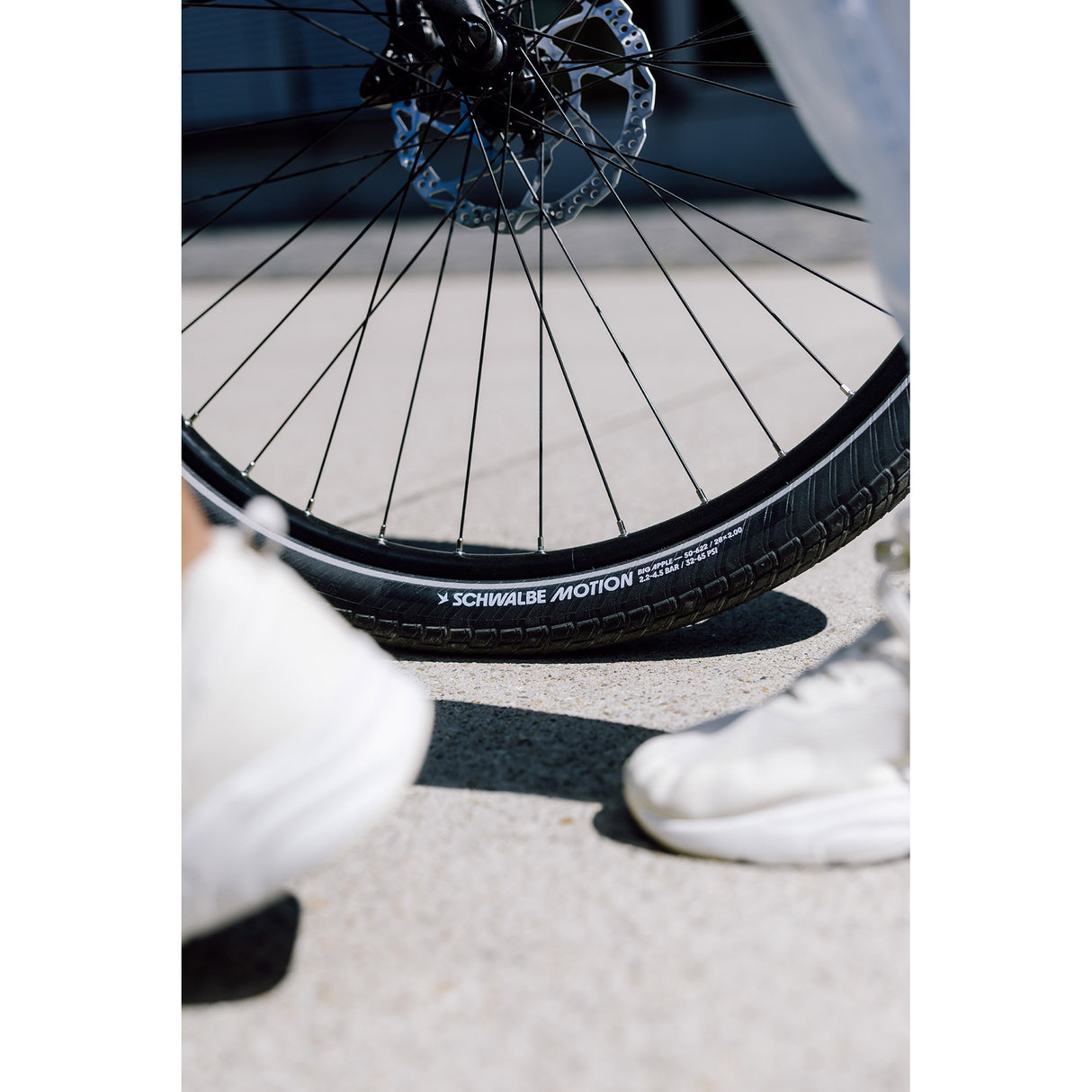 Schwalbe benelux b.v. Schwalbe Clincher Motion Big Apple 55-622 +R Schwarz