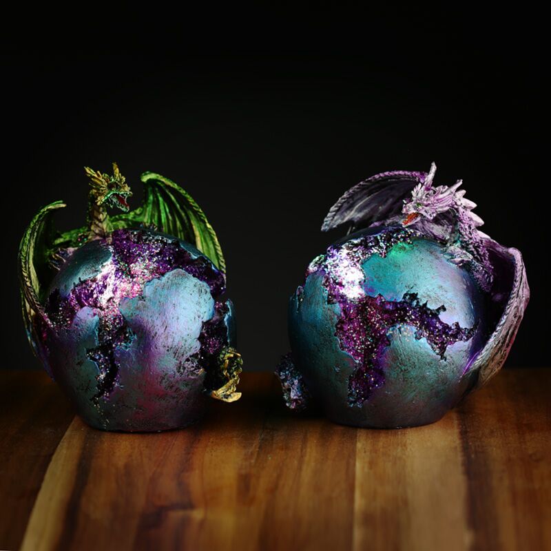 Dunkle Legenden führten Geode-Drachenei