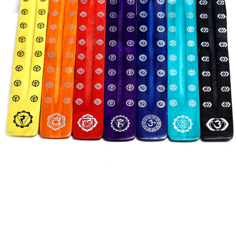 Chakra-Räucherstäbchenhalter aus Mangoholz
