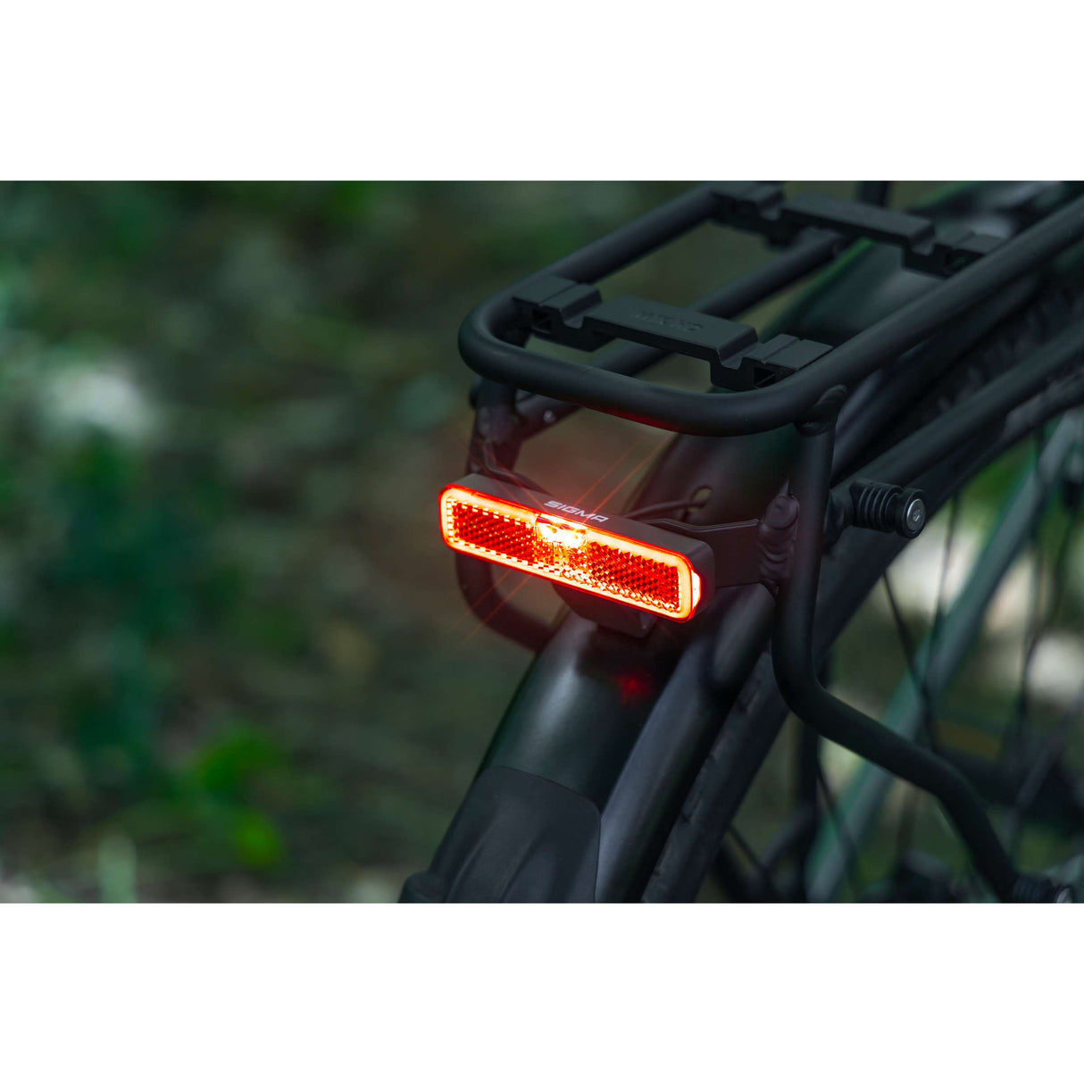 Sigma Sport Rücklicht EOX RL Rack Brake LED Rack Rücklicht Sigma SP. 50mm