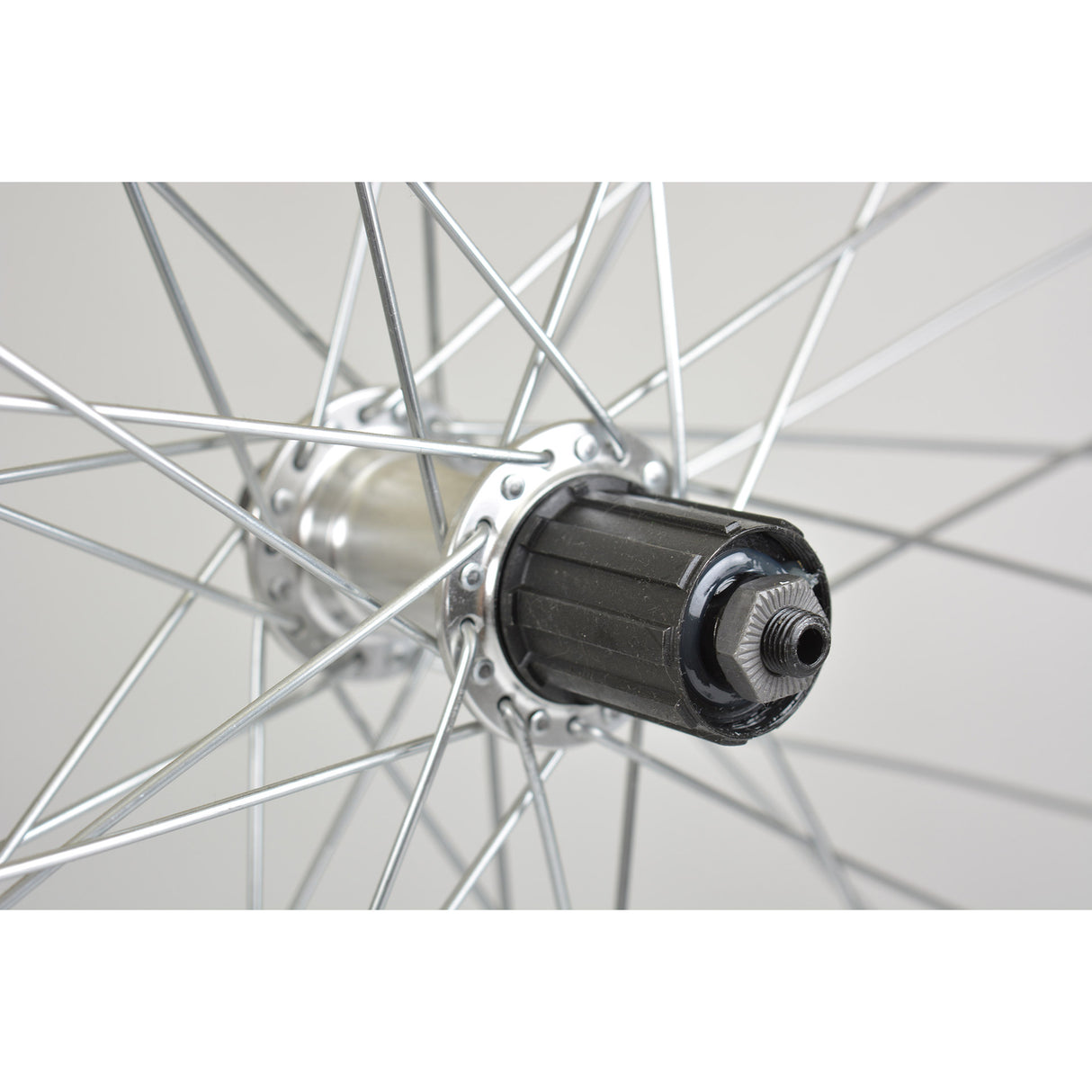 Roland Hinterrad Mach1 28 8V QR Alu Silber