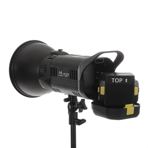 Falcon Eyes Bi-Color LED-Lampe Dimmbar BL-10TD auf Batterie-Demo