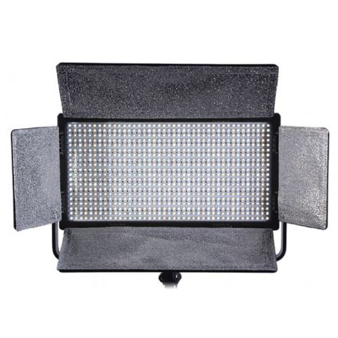 Falcon Eyes Wi-Fi Bi-Color LED LED LAMME LPW-820TD auf 230 V