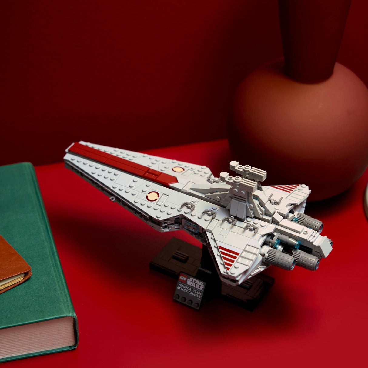 Lego Star Wars 75441 Angriffskreuzer der Venator-Klasse