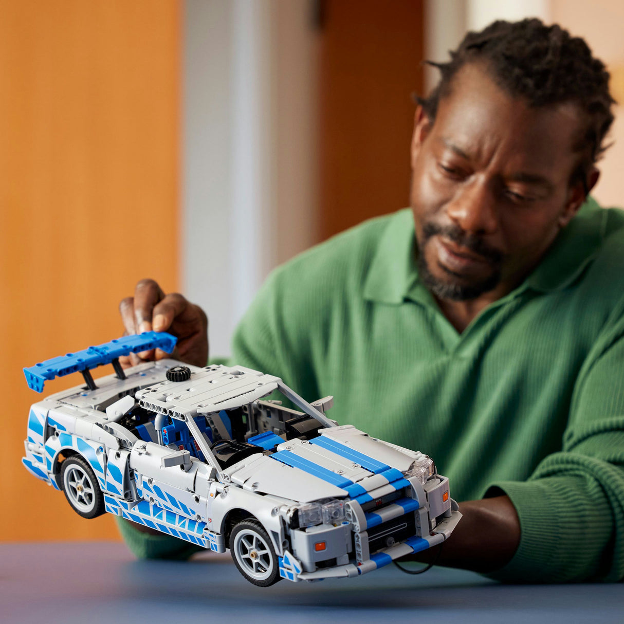 Lego® Technic 2 Fast 2 Furious Nissan Skyline GT-R (R34) Auto – 42210