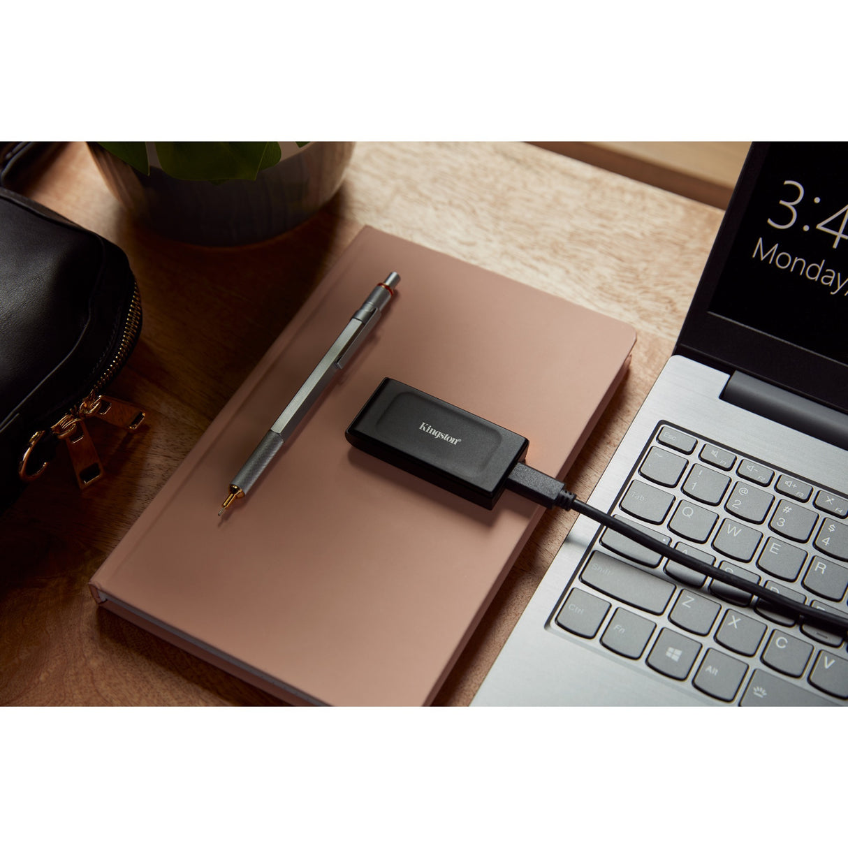 Kingston XS1000 Portable 2 TB