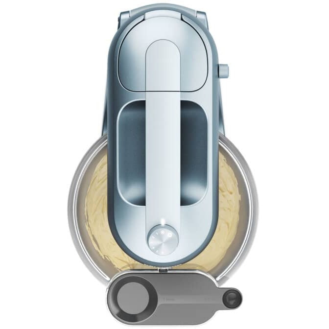 Die Küchenmaschine von Kenwood wird sturmblau
