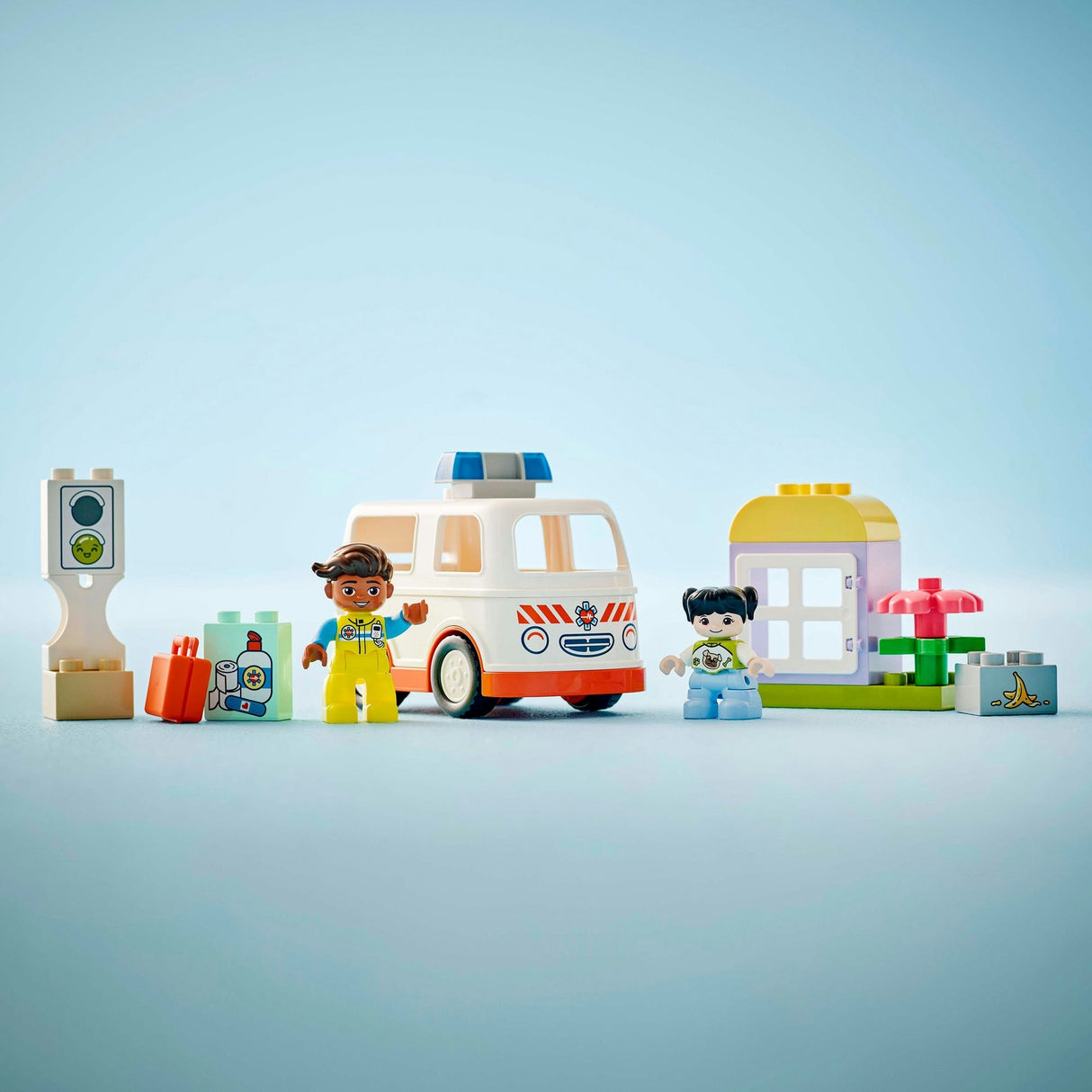 Lego Duplo Town 10447 Krankenwagen mit Fahrer