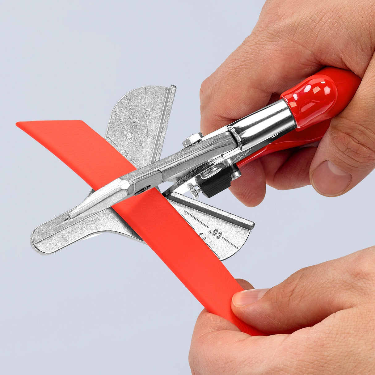 Knipex 94 35 215 Gehrungsschneider für Kunststoff- und Gummiprofile