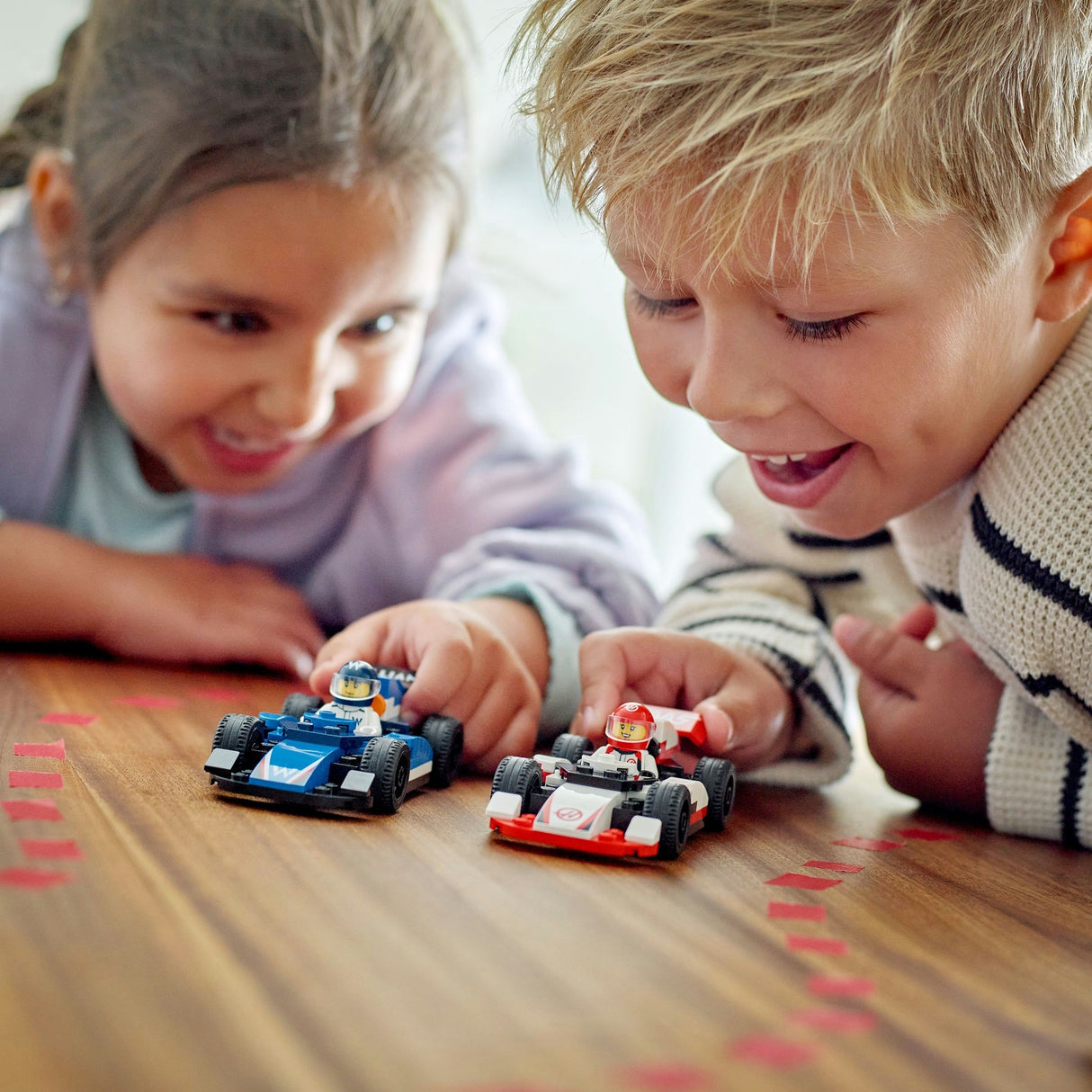Lego City 60464 F1 Williams Racing und Hare F1-Rennwagen