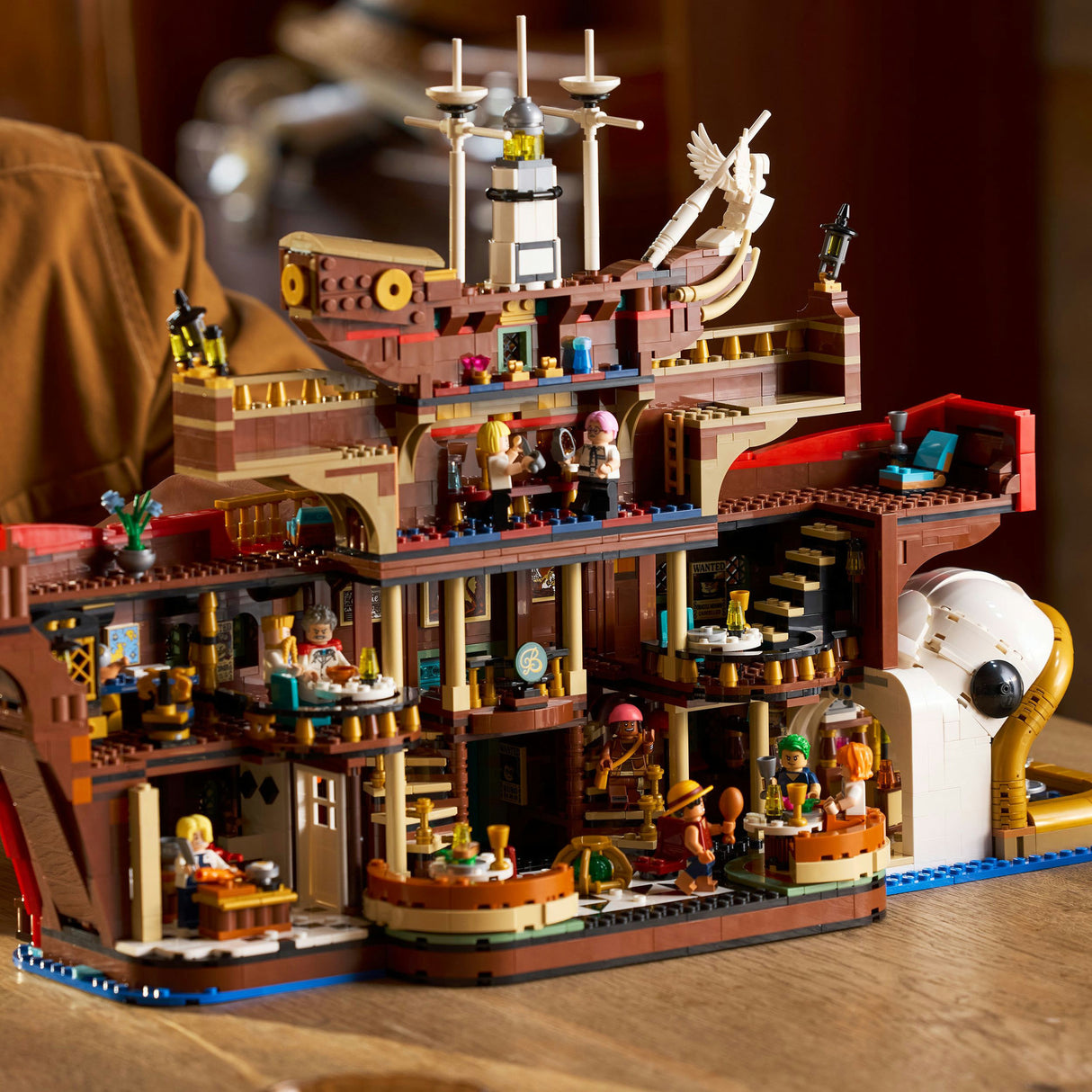 Lego One Piece 75640 Das schwimmende Restaurant Baratie