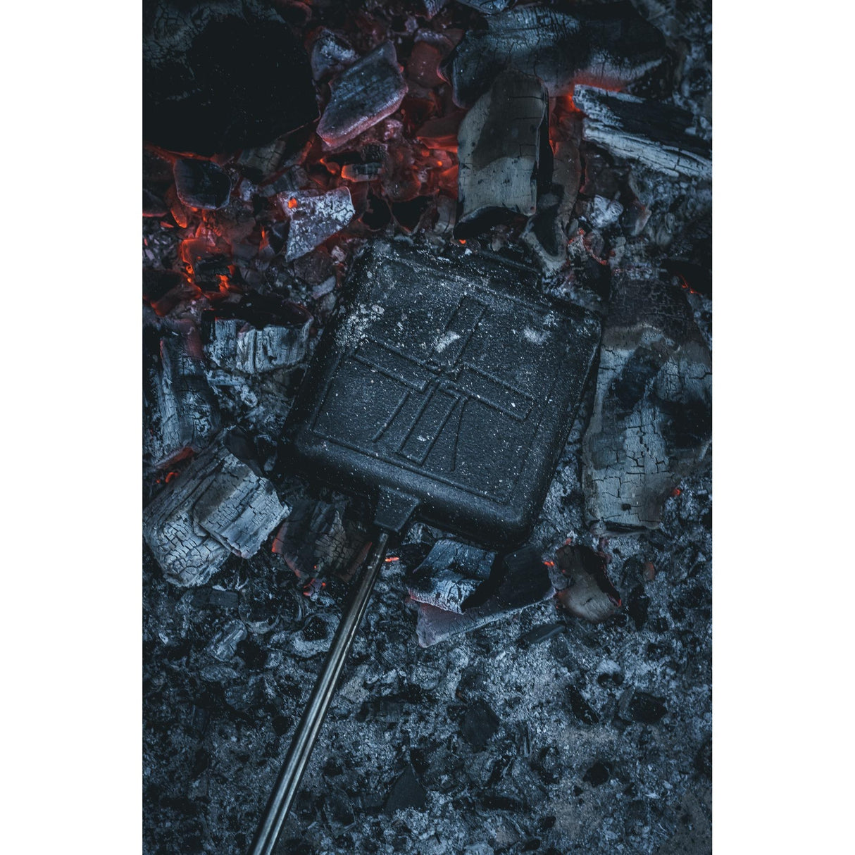 The windmill premium south african black wattle houtskool (6 kg)