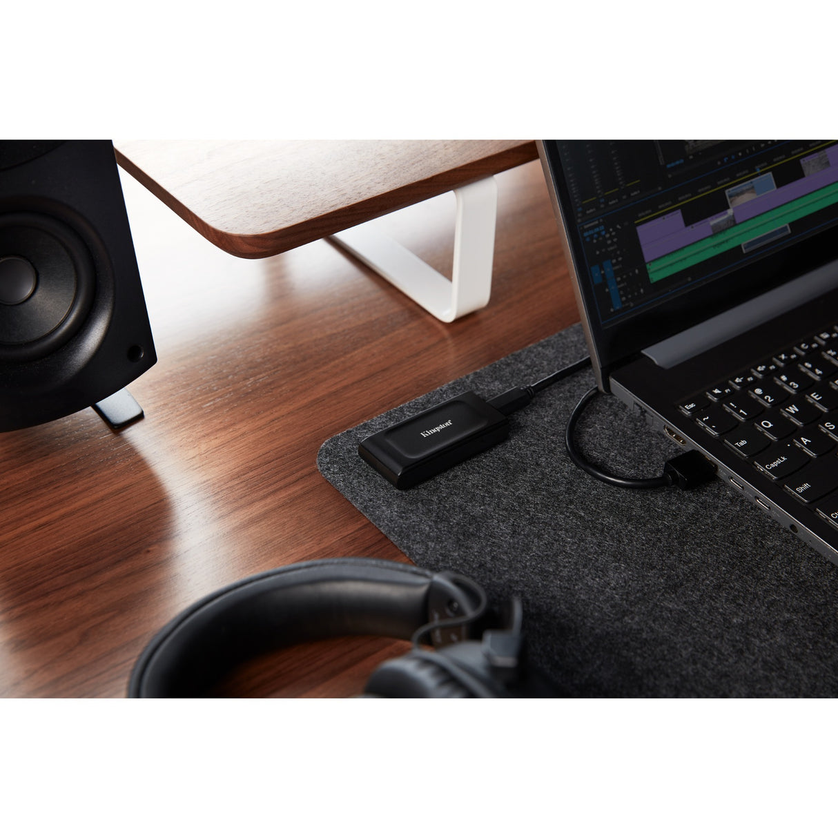 Kingston XS1000 tragbar 1 TB