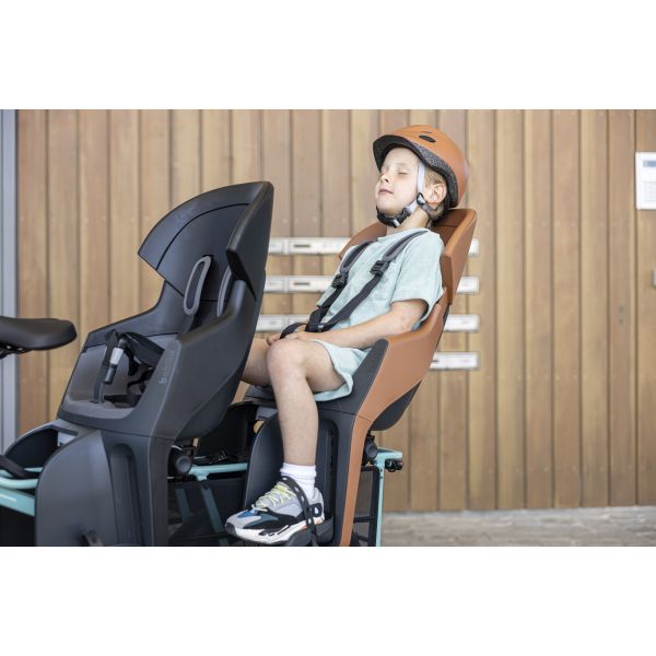 Bobike Kindersitz hinten Evolve Maxi - Rahmenmontage - Zimtbraun