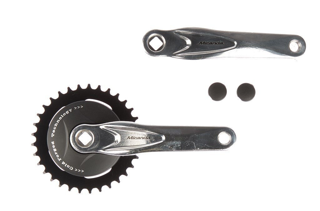 Miranda Alfa 1 Kurbelgarnitur 33 Zähne 3 32 Zoll + Scheibe 9,2 cm schwarz, Kurbel silber
