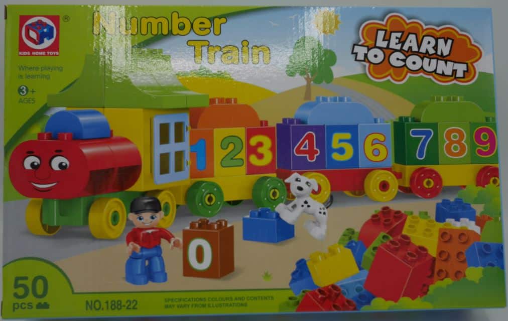 Jonotoys baut einen Zahlenzug aus stabilen Bausteinen