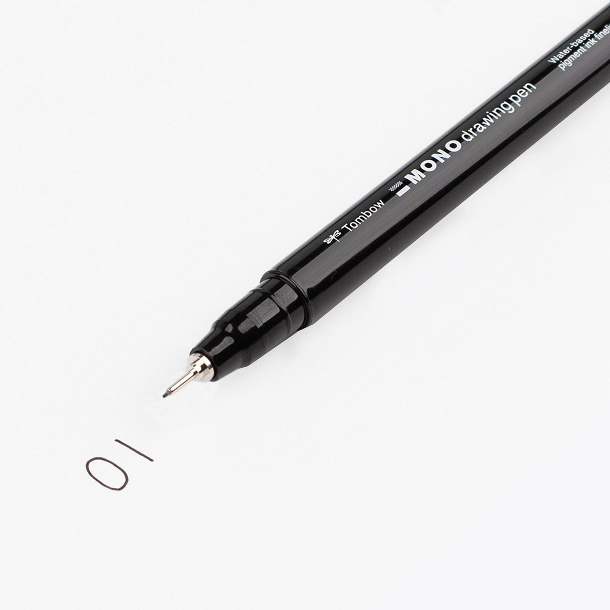Tombow • Fineliner-Mono-Zeichenstift, Strichstärke 01 (ca. 0,25 mm), schwarz