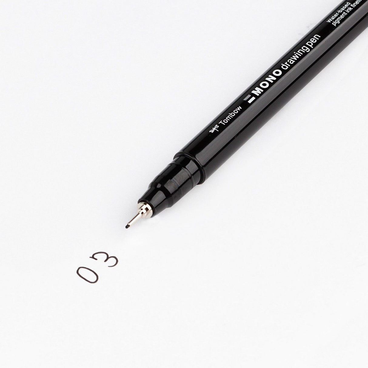 Tombow • Fineliner-Mono-Zeichenstift, Strichstärke 03 (ca. 0,35 mm), schwarz